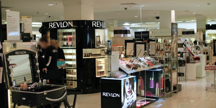 5 Gründe, warum Sie Parfum nur in einer Parfümerie kaufen sollten!