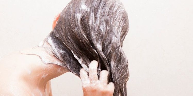Feste Shampoos und Haarseife – Nachhaltigkeit liegt voll im Trend