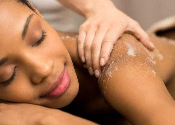 Körperpeelings - verwöhne dich und deine Haut mit einem Zucker Peeling