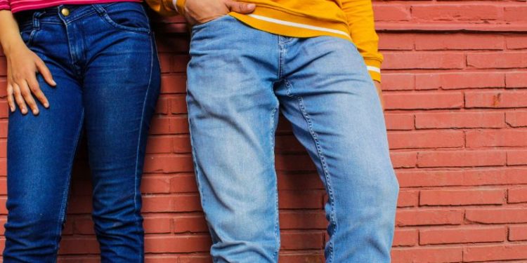 Die ultimative Stilführung für Wrangler Jeans: Trends, Tipps und Kombinationsmöglichkeiten
