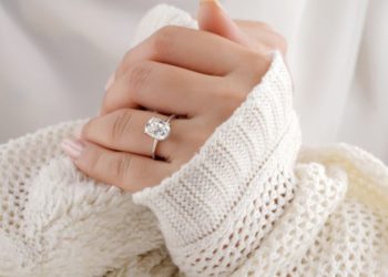 diamantringe: Symbol der Ewigkeit und Spiegel der Gefühle