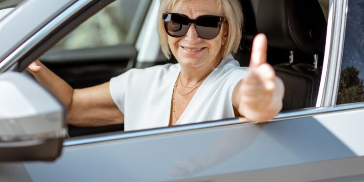 Warum Frauen die besseren Autofahrer sind – oder auch nicht?