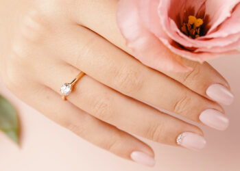 Von Eheringen bis Statement Pieces: Tipps zum Ringe kaufen