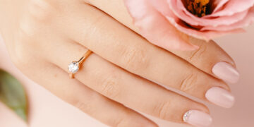 Von Eheringen bis Statement Pieces: Tipps zum Ringe kaufen